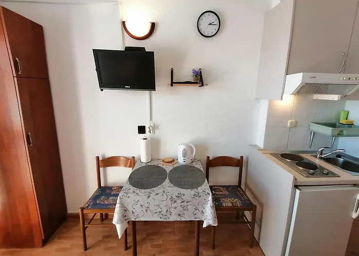 شقة With Parking Space Igrane, Makarska - 24696 إيغراني